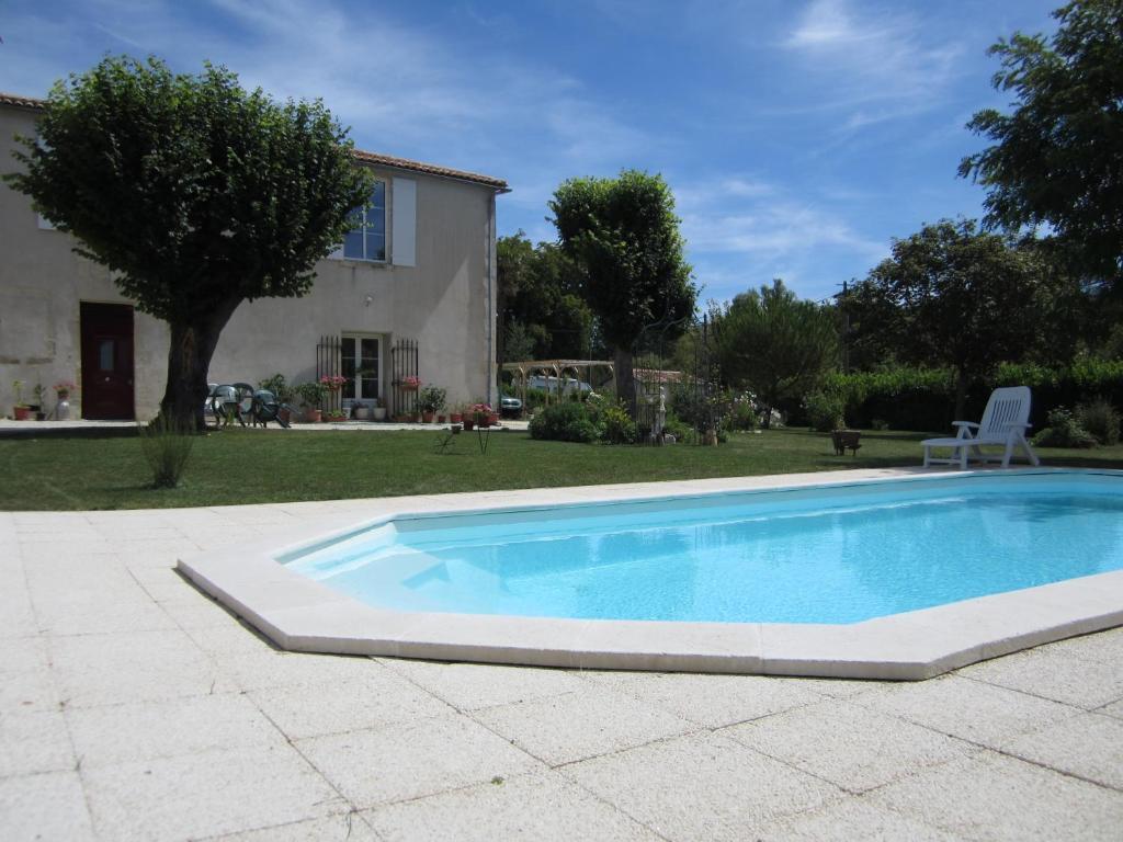 Maison d'Hôtes Le Cadran Solaire Courcelles (Charente-Maritime) Exterior foto